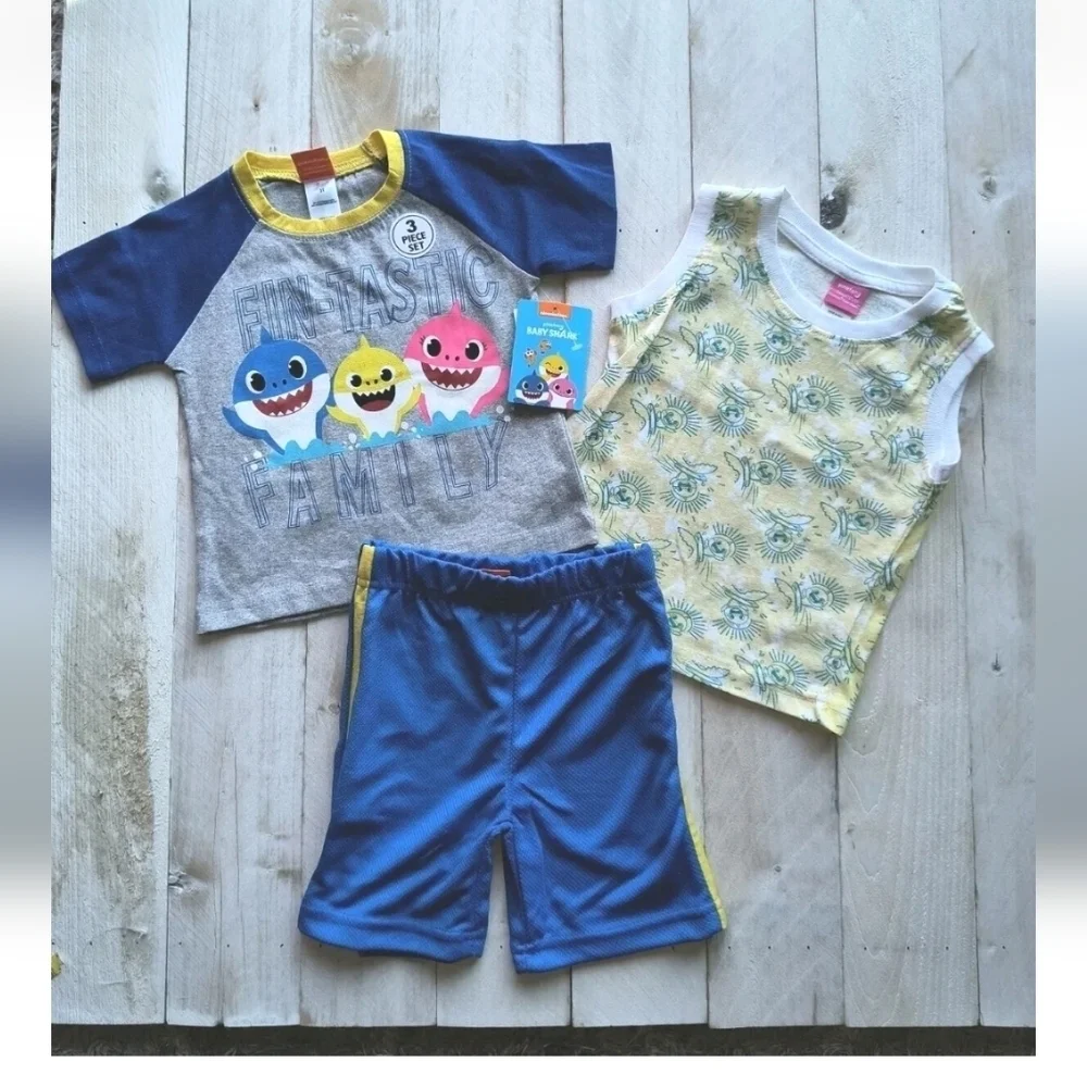 Baby Shark 3pc Boys Outfit Toddler Pajama Shorts Set Size 18M NWT